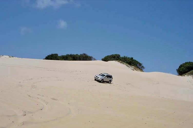 Atravessando as dunas de 4x4