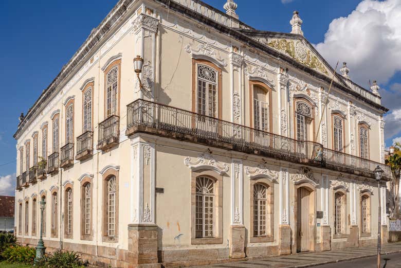 Observe the elaborate colonial architecture
