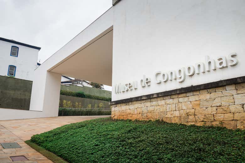 Tour the Congonhas museum