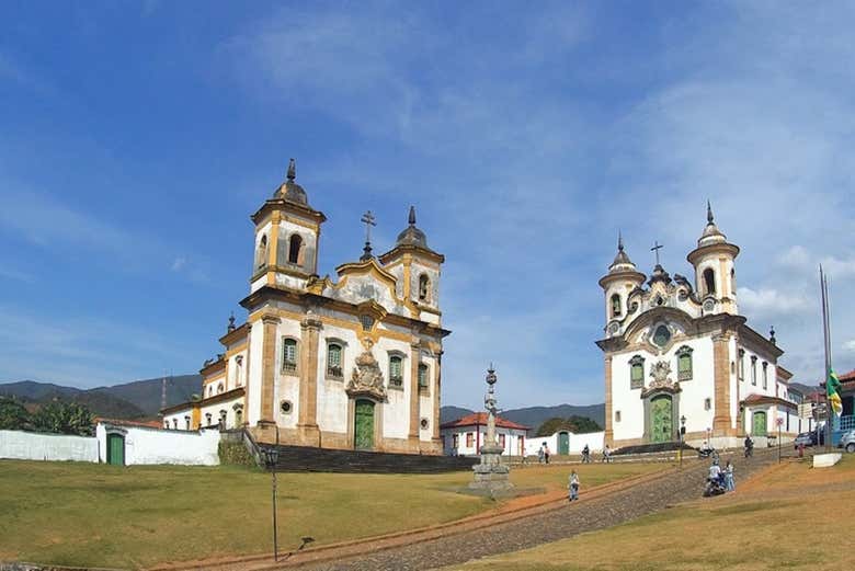 Stroll through the historic center of Mariana