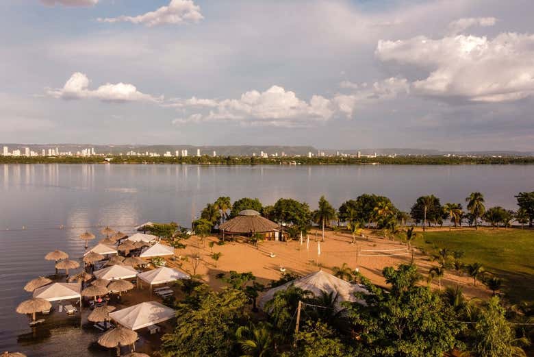Panorâmica da Ilha do Canela com Palmas ao fundo