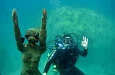 Bautismo de buceo en Paraty