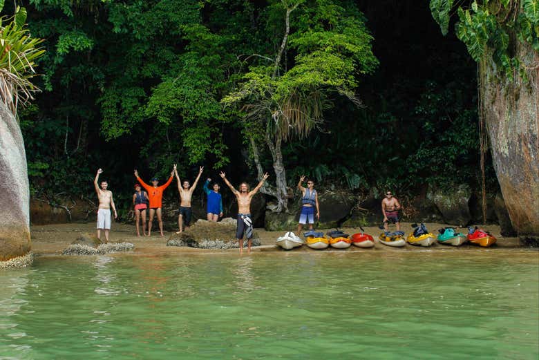 Group photo with the guide!