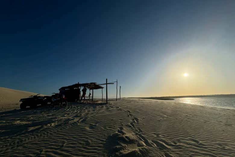Você descobrirá a beleza dos Lençóis Piauienses de quadriciclo