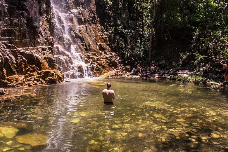 Remojón junto a la catarata Dragão Verdadeiro