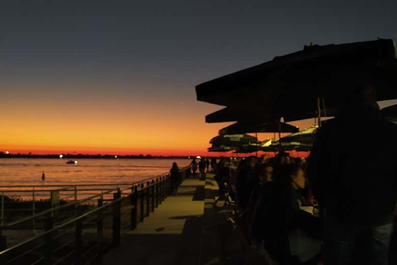 Pôr do sol no Cais Embarcadero