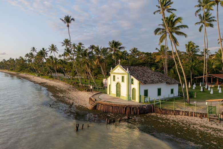 La costa de Carneiros destaca por la capilla de San Benito