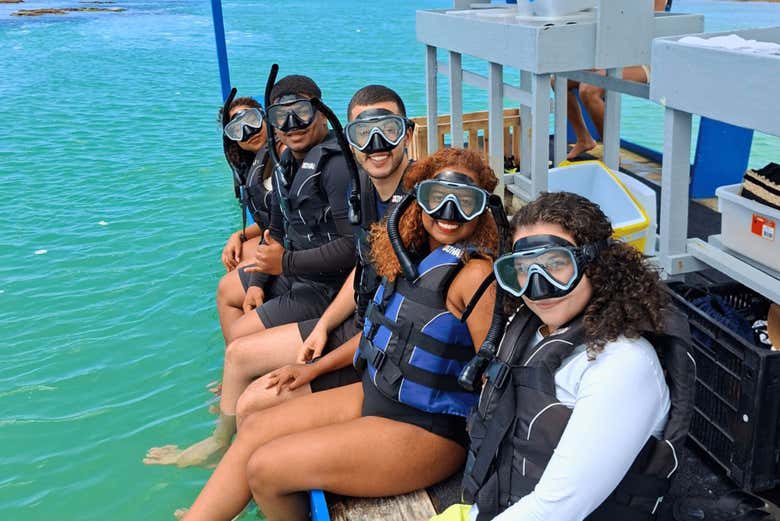 Todo listo para hacer snorkel en la granja de corales