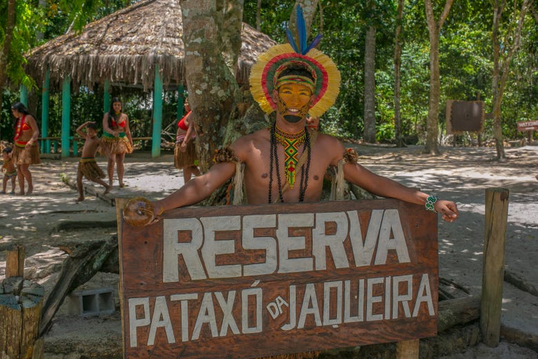 Seja bem-vindo à reserva Pataxó da Jaqueira