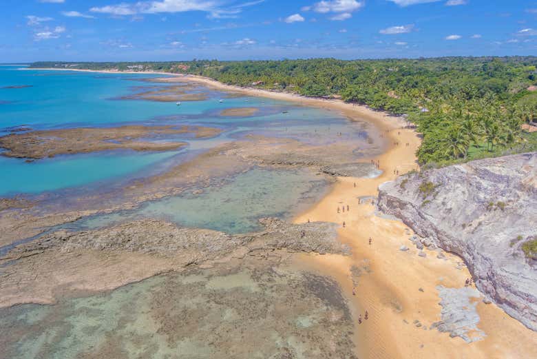 A geografia da praia do Espelho é única