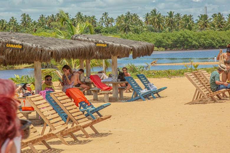 Um merecido descanso na praia de Guaiú