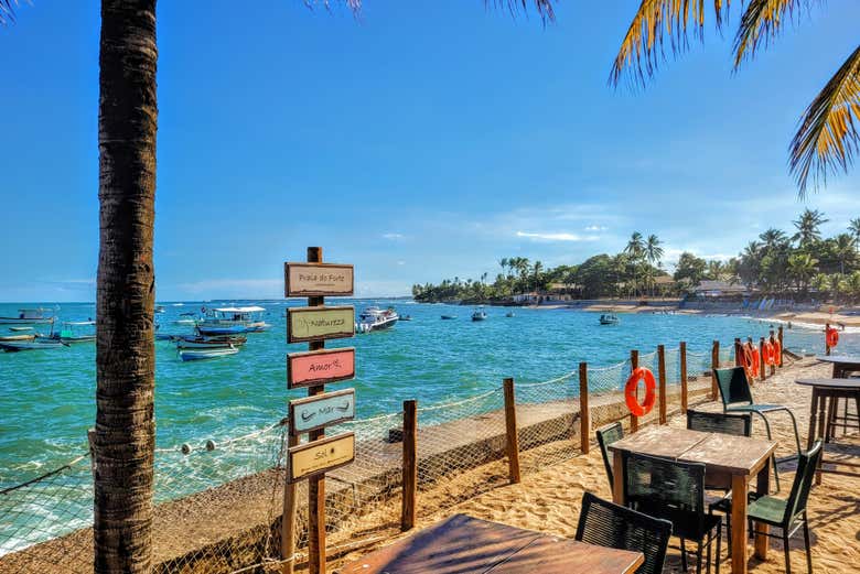 Un restaurante en Praia do Forte