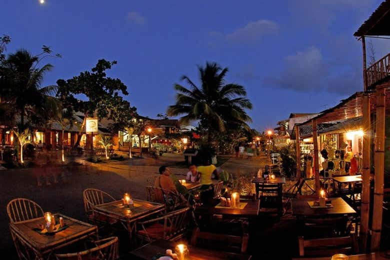 Praia do Forte durante la noche