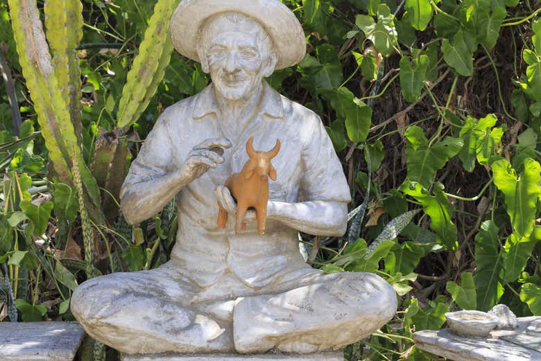 Estátua do Mestre Vitalino