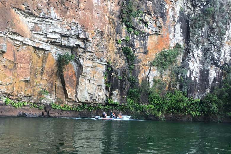 Parois des canyons du barrage d'Itaúba
