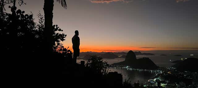 Amanhecer no mirante de Dona Marta + Cristo Redentor