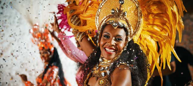 Carnevale di Rio de Janeiro: sfila con una scuola di samba!