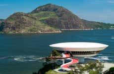 Excursión a Niterói + Visita al Museo de Arte Contemporáneo