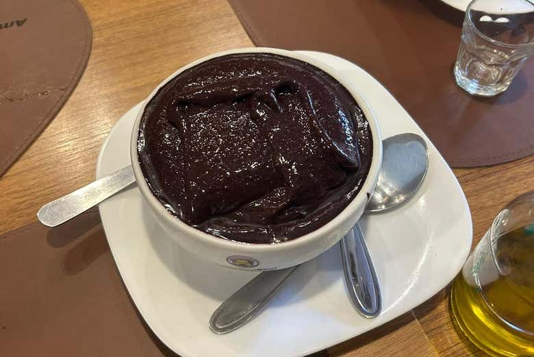 Una ciotola di açaí