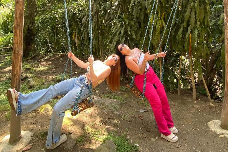 Disfrutando de la visita al Sítio dos Macacos