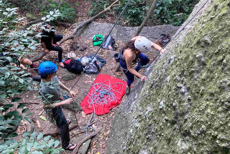 Preparando o equipamento de escalada