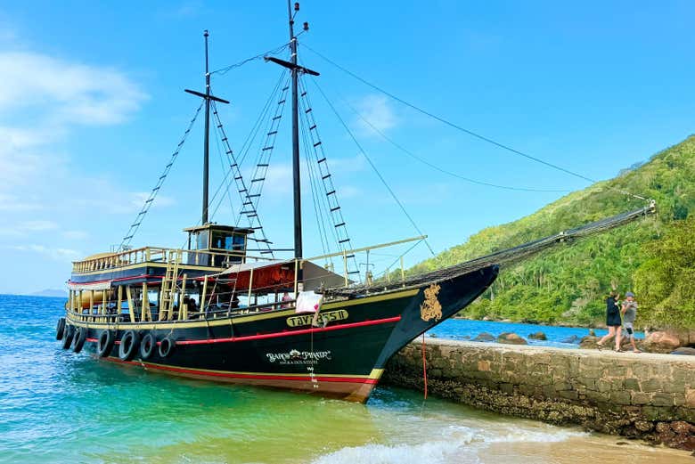 O barco pirata no qual passearemos