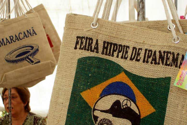 Un bolso de la Feria Hippie de Ipanema
