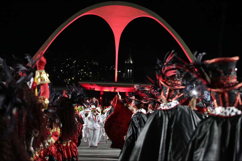 ¡Fiesta en el Sambódromo de Río de Janeiro!