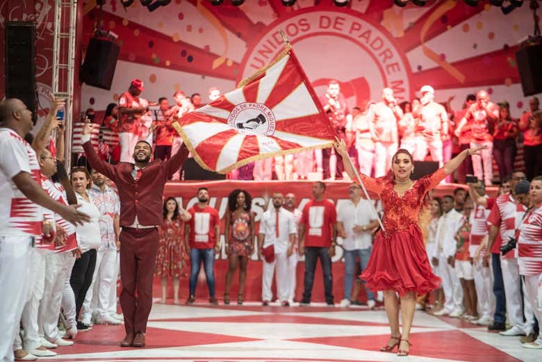 Ensaio na escola de samba