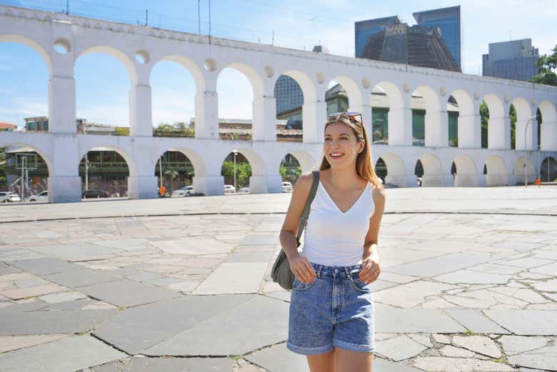 Paseando junto a los Arcos de Lapa
