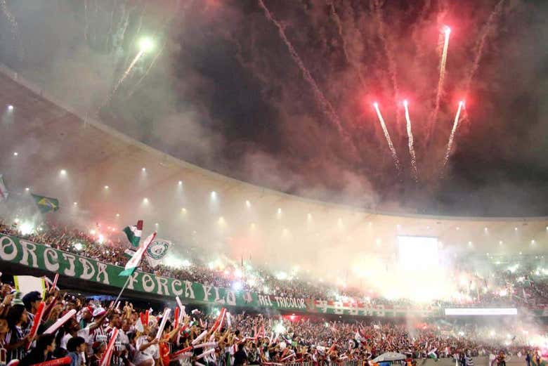 Jogo de futebol no Rio de Janeiro