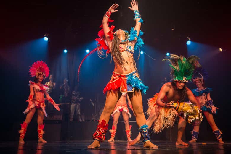 Ginga Tropical, the Brazilian dance show
