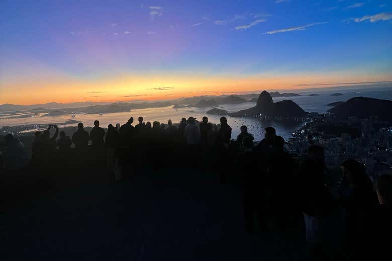 Enjoying the views from the Dona Marta viewpoint