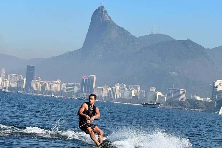 Durante la experiencia de wakeboard