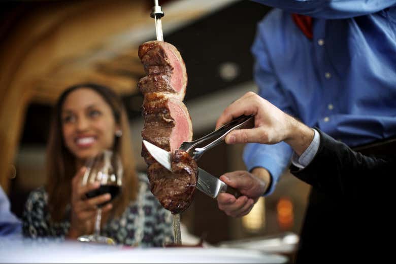 Cenaréis rodizio de carnes
