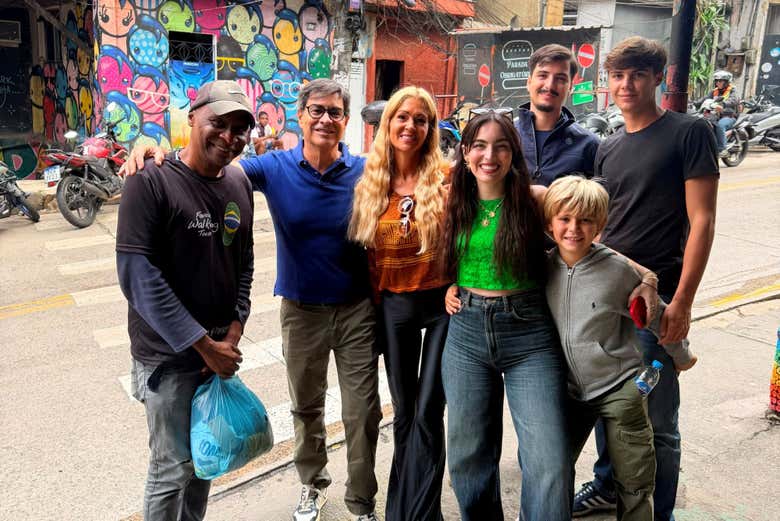 Disfrutando del recorrido por la favela