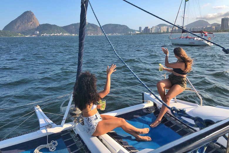 Navegando pelo Rio de veleiro