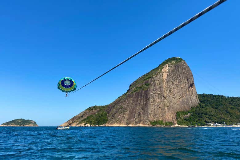 Volaréis junto al Pan de Azúcar