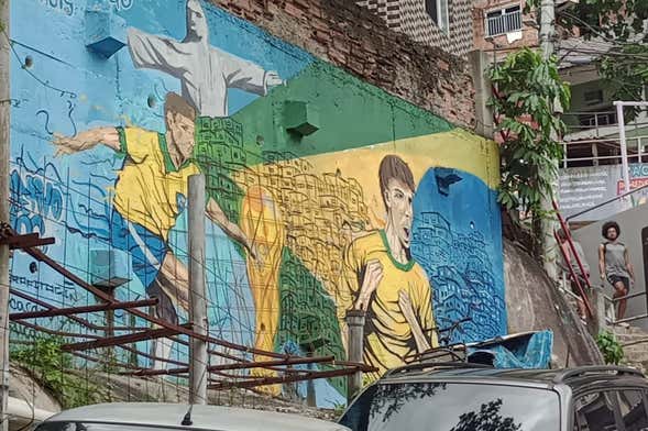 Babilônia Favela Guided Tour