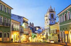 Jantar com espetáculo folclórico no Pelourinho