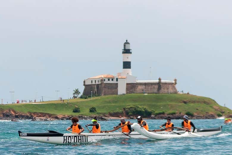Passando pelo Farol da Barra