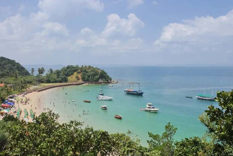 Paisagens das ilhas de Frades e Itaparica