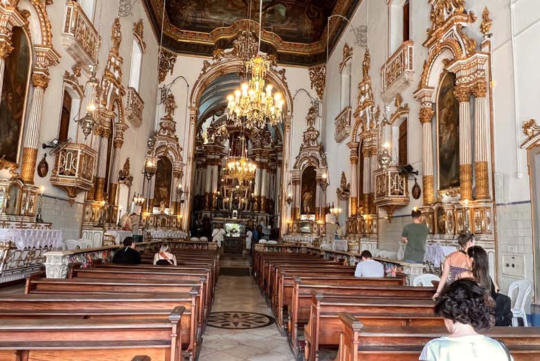 Intérieur de l'église de Nossa Senhora do Rosário dos Pretos