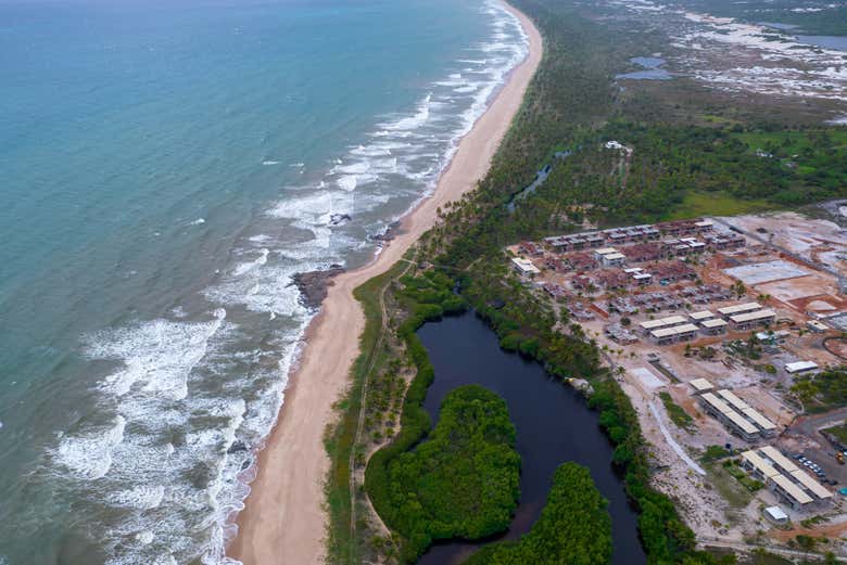 Enjoy a full day exploring the beautiful Bahía coast