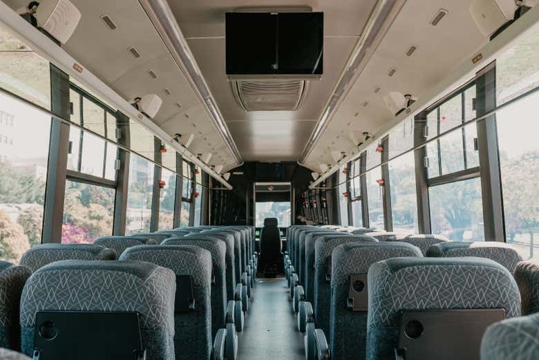 Interior del cómodo tren