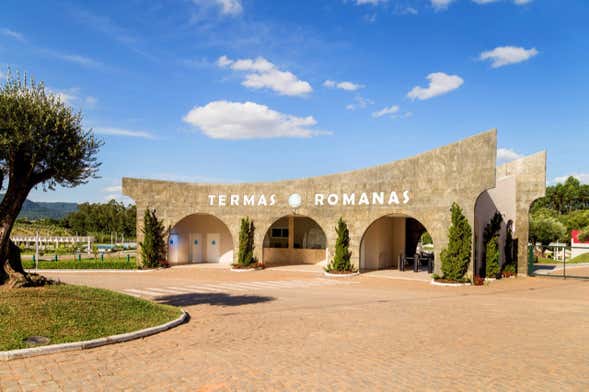 Tour of Santa Maria and the Roman Baths of Restinga Sêca