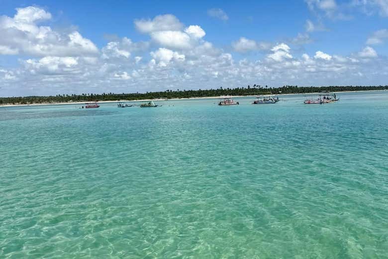 Navegaremos por belas piscinas naturais