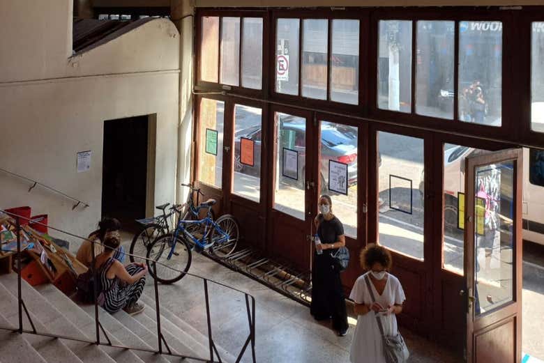 El interior de uno de los antiguos edificios del barrio