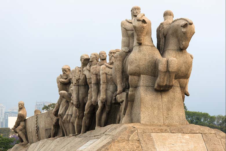 Monumento alle Bandiere