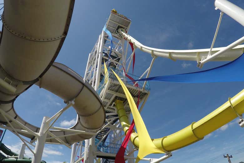 Uma das atrações do parque aquático